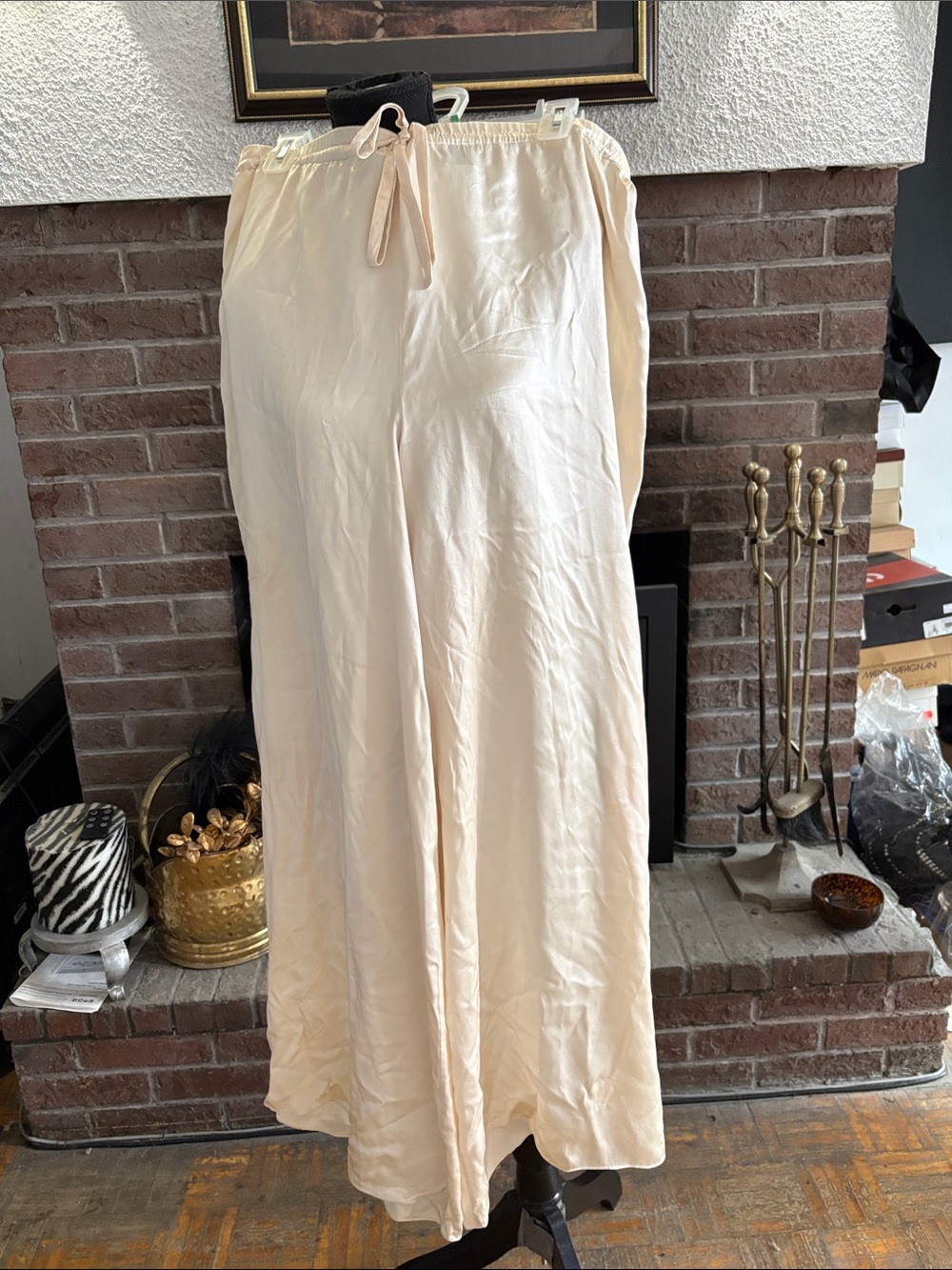 Dkny Cream 100% Silk Wide Leg Pants